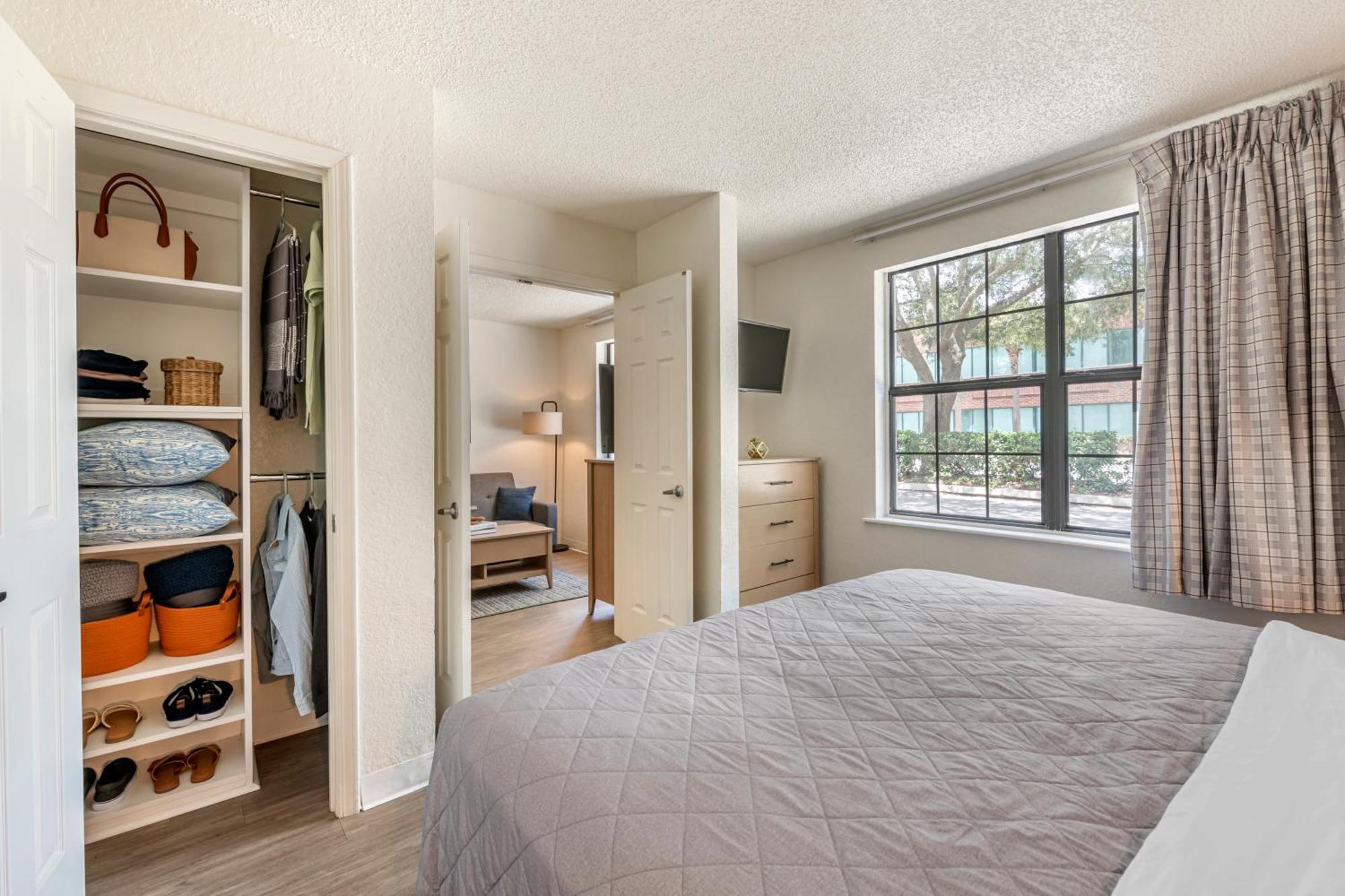 Intown Suites Extended Stay Select Orlando Fl - Ucf Alafaya エクステリア 写真