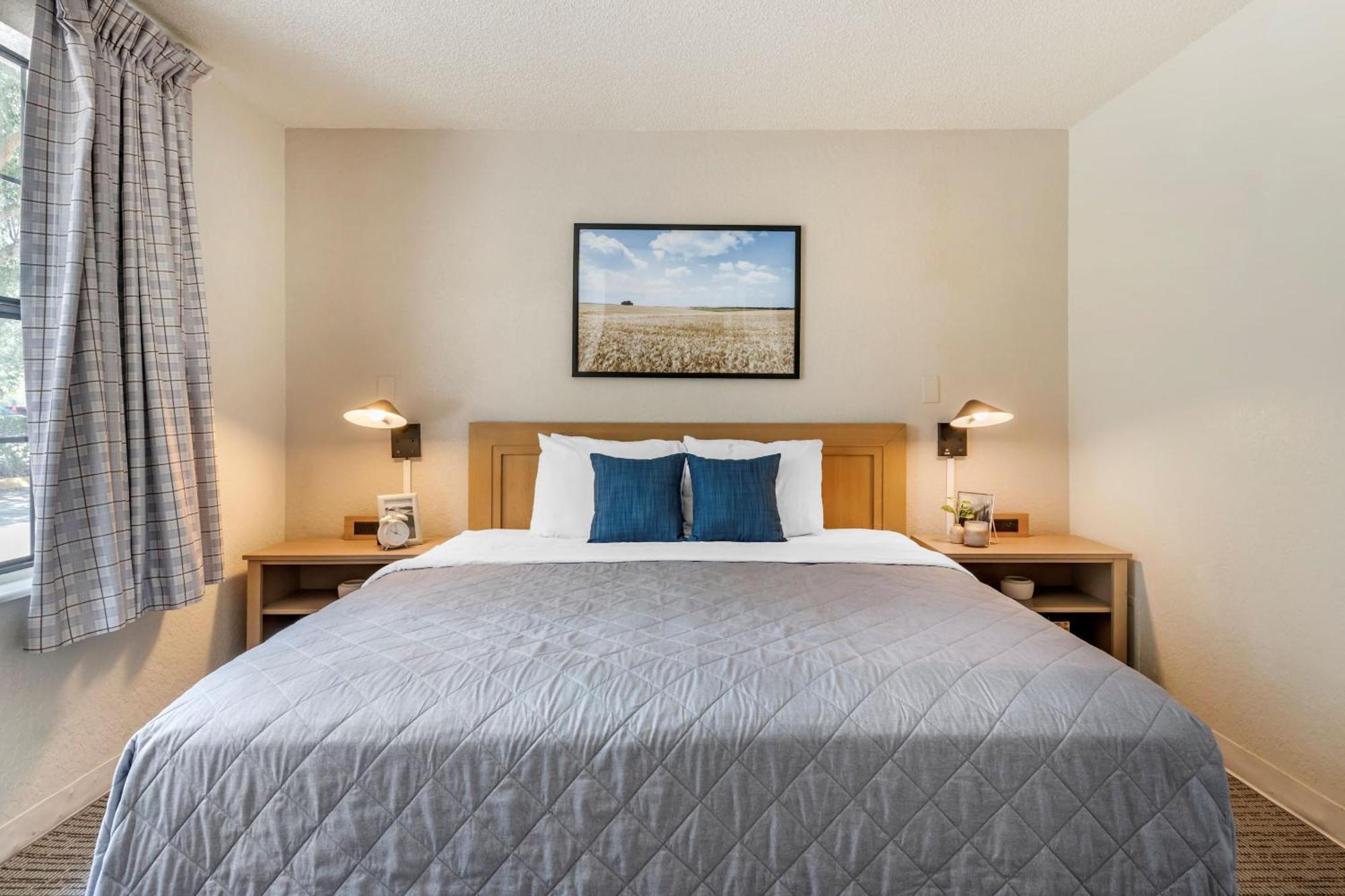 Intown Suites Extended Stay Select Orlando Fl - Ucf Alafaya エクステリア 写真