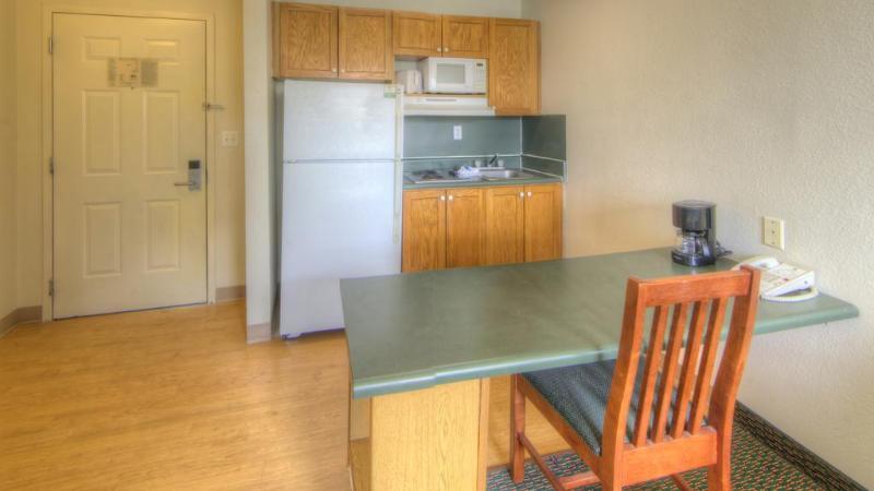 Intown Suites Extended Stay Select Orlando Fl - Ucf Alafaya エクステリア 写真