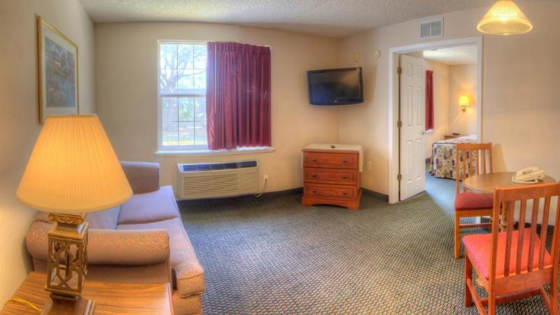 Intown Suites Extended Stay Select Orlando Fl - Ucf Alafaya エクステリア 写真